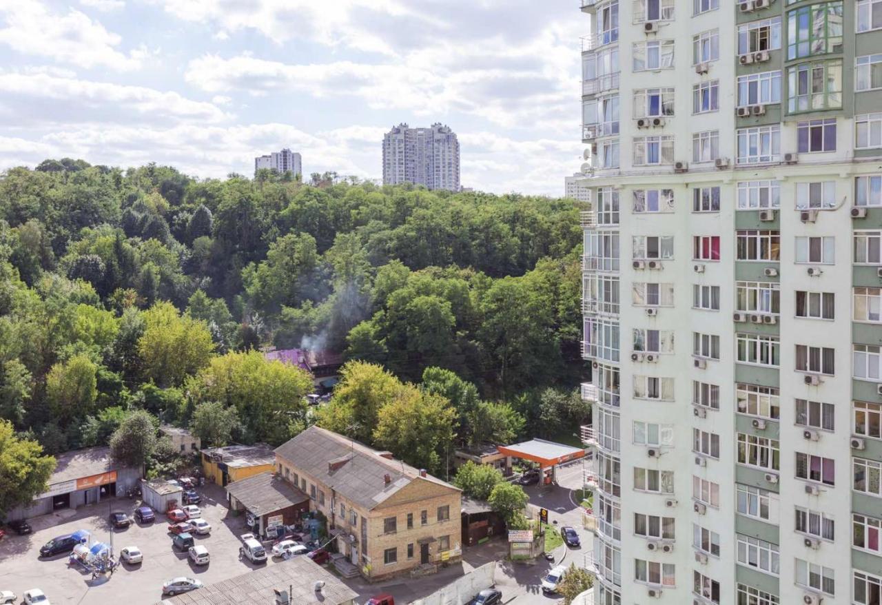 Navit Apartments With Breakfast, Near The Railway Station, The City Center And The Park 키예프 외부 사진